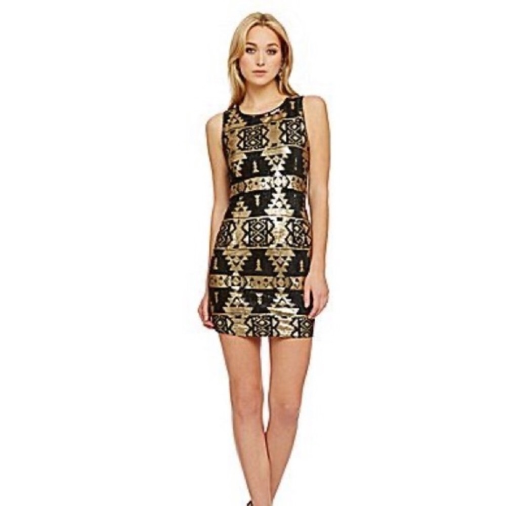 SKIES ARE BLUE Gold Sequin Tribal Bodycon Dress